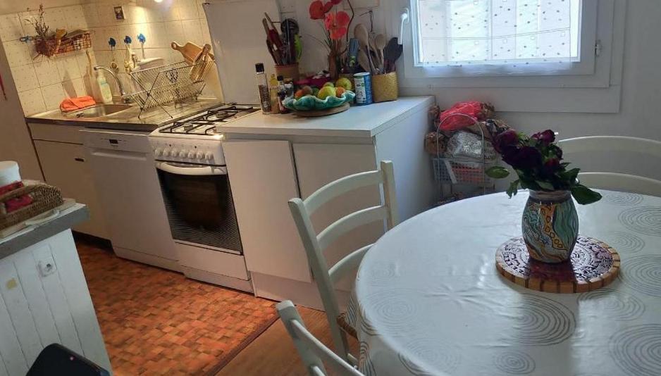 Chambre Hote Chez L'Habitant Residence Sous Les Pins กาซีส์ ภายนอก รูปภาพ